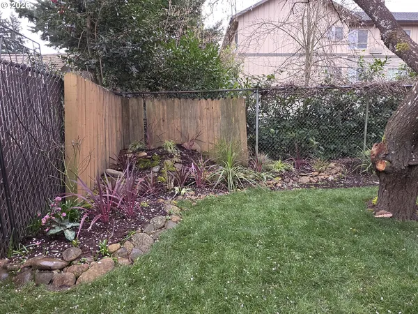 $136,000 | 13115 Southeast Foster Road, Unit 22, Portland, OR 97236