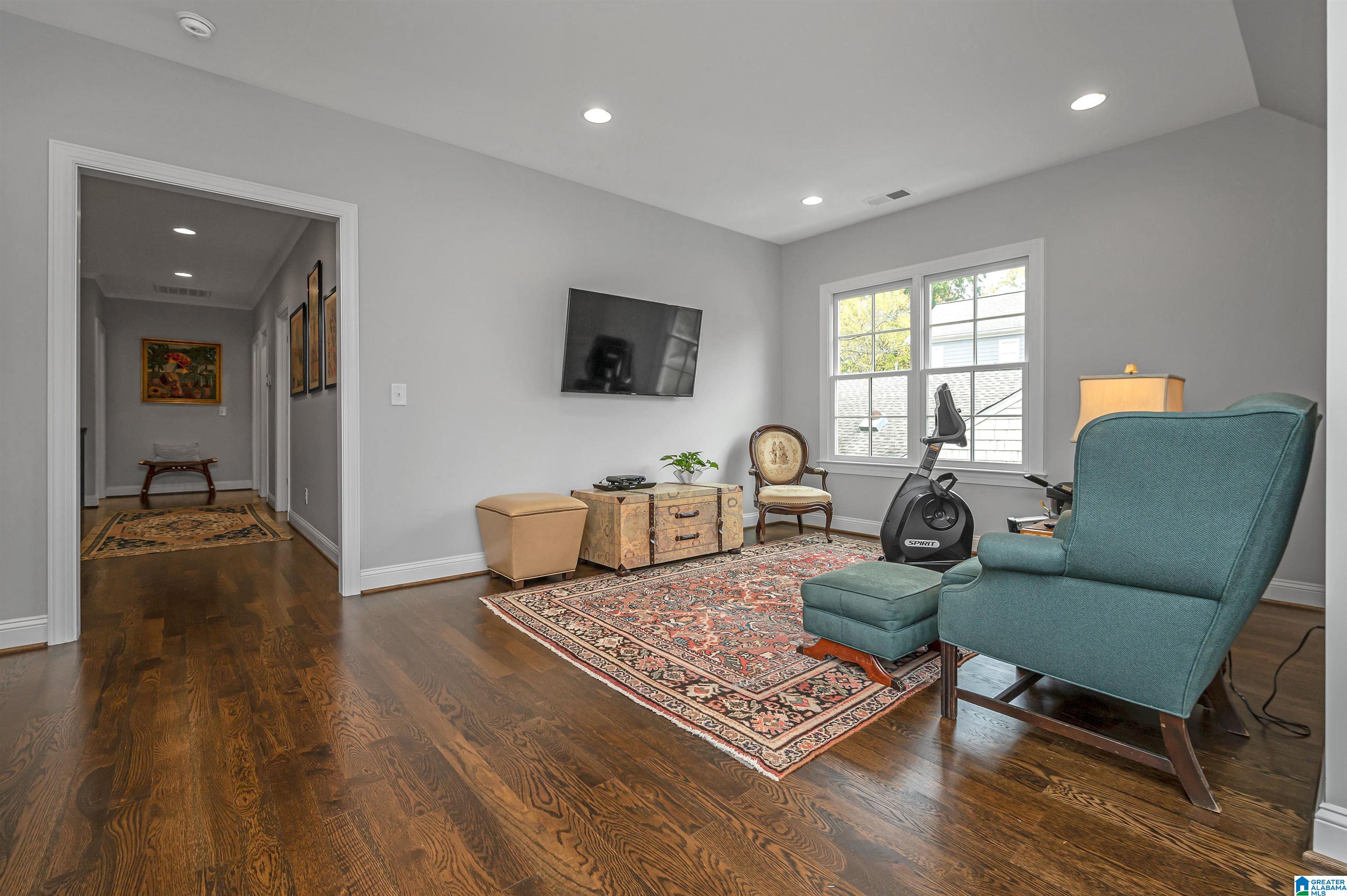 128 Ridge Road Birmingham, AL 35209 - Photo 35 of 50