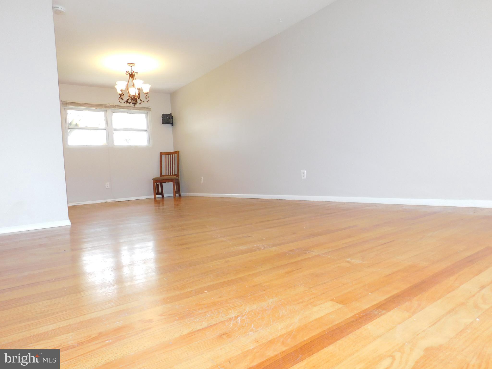 2021 Hanson Road Edgewood, MD 21040 - Photo 5 of 34 Living Room/Dining Room