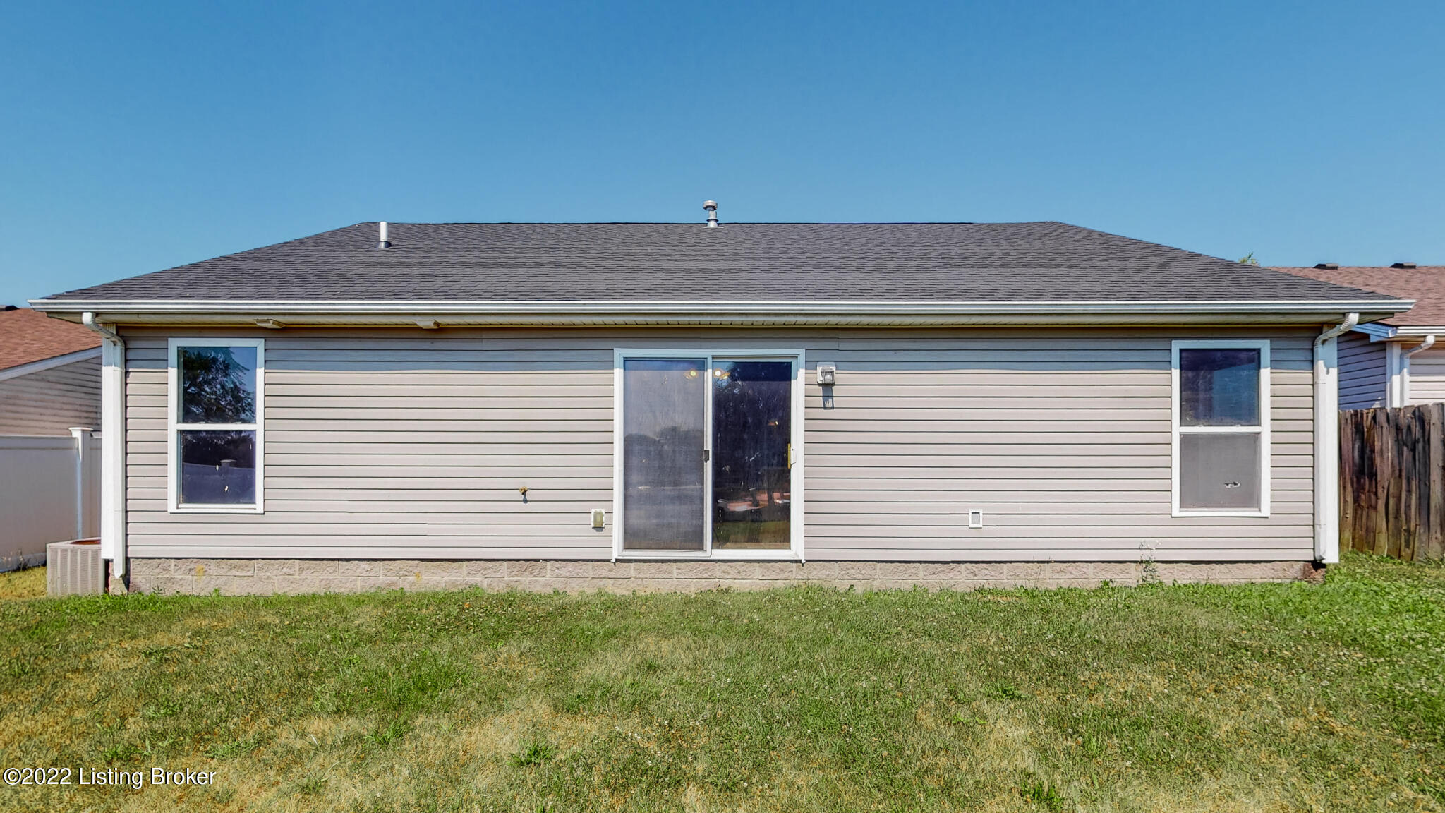 7907 Westbrook Road Louisville, KY 40258 - Photo 38 of 41 7907 Westbrook Rd Louisville KY 40258-33