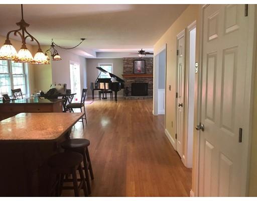 91 Will Palmer Road Southwick, MA 01077 - Photo 4 of 30 Gallery Image 4