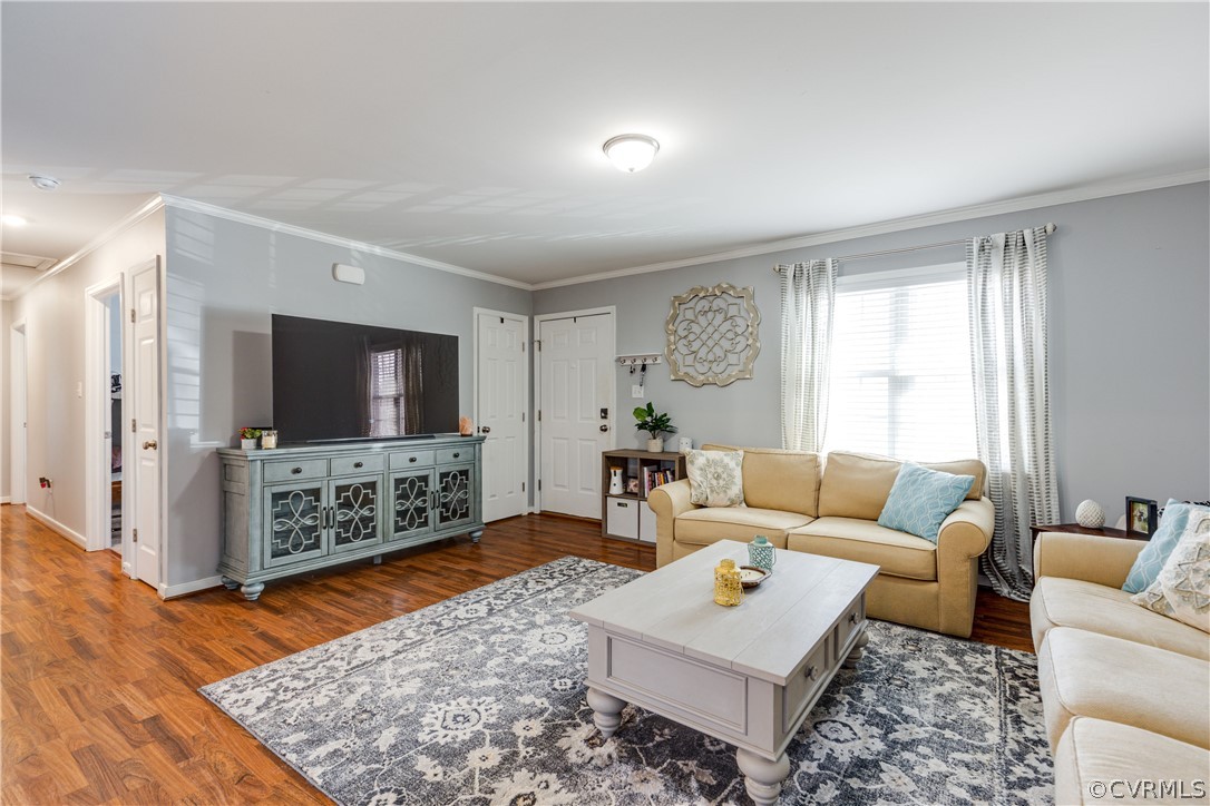 3945 Maidens Road Powhatan, VA 23139 - Photo 3 of 30 Gallery Image 3