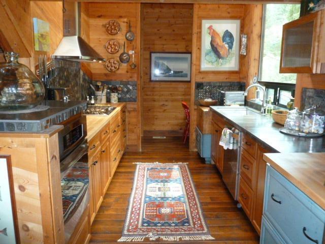12035 Galice Road Merlin, OR 97532 - Photo 11 of 35 Additional Photo