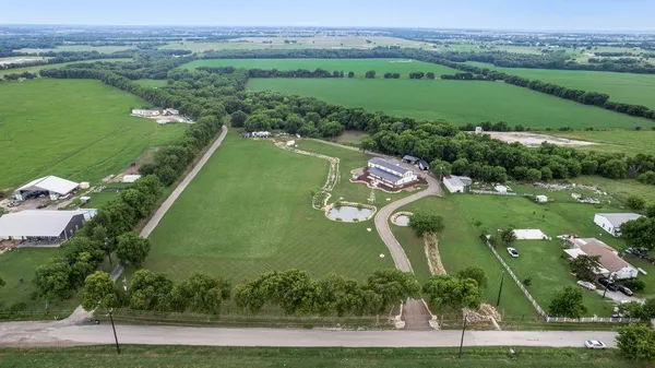 $999,500 | 11167 Plainview Road, Krum, TX 76249