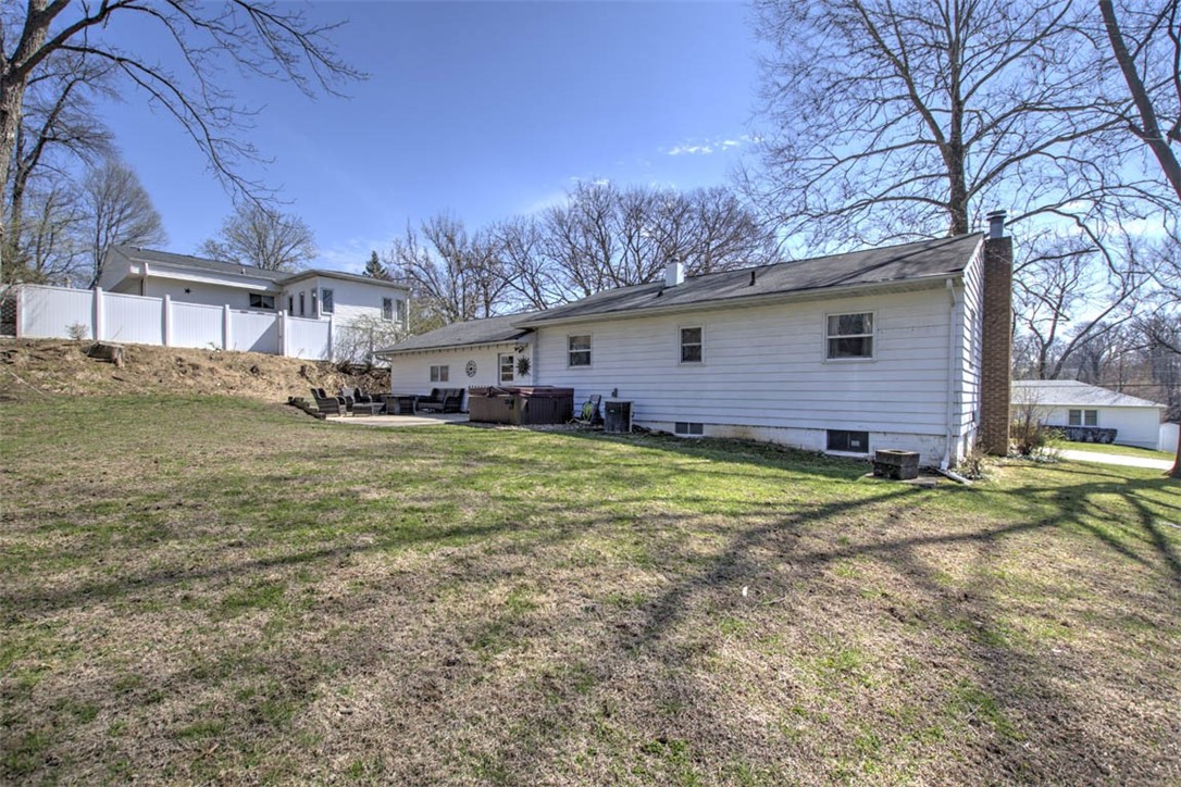 4000 Bayview Drive Decatur, IL 62521 - Photo 27 of 30 Gallery Image 27
