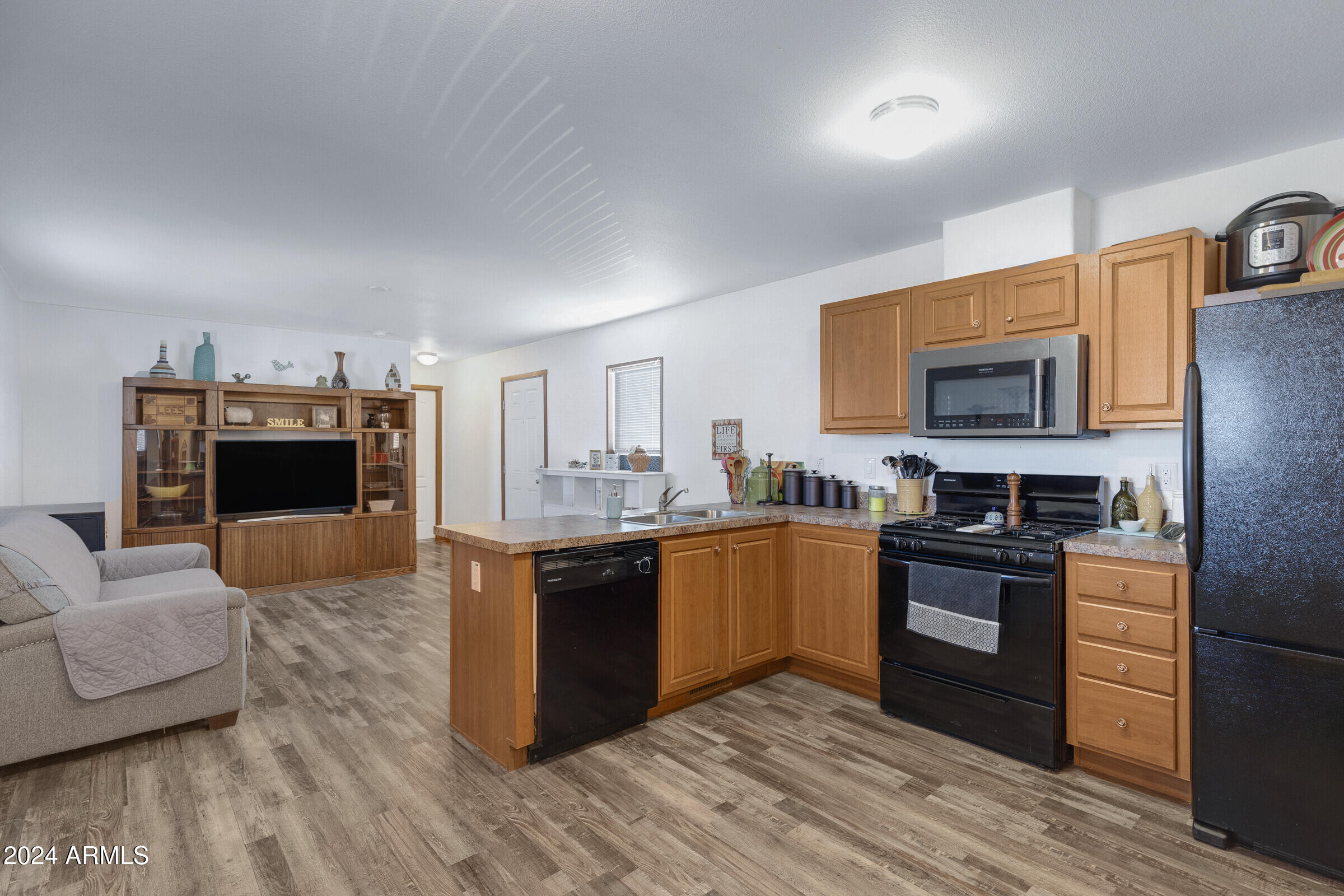 1304 East Bell Road, Unit 79 Phoenix, AZ 85022 - Photo 1 of 10 a4150a7a-297c-4195-a70c-0c1f4a89842c