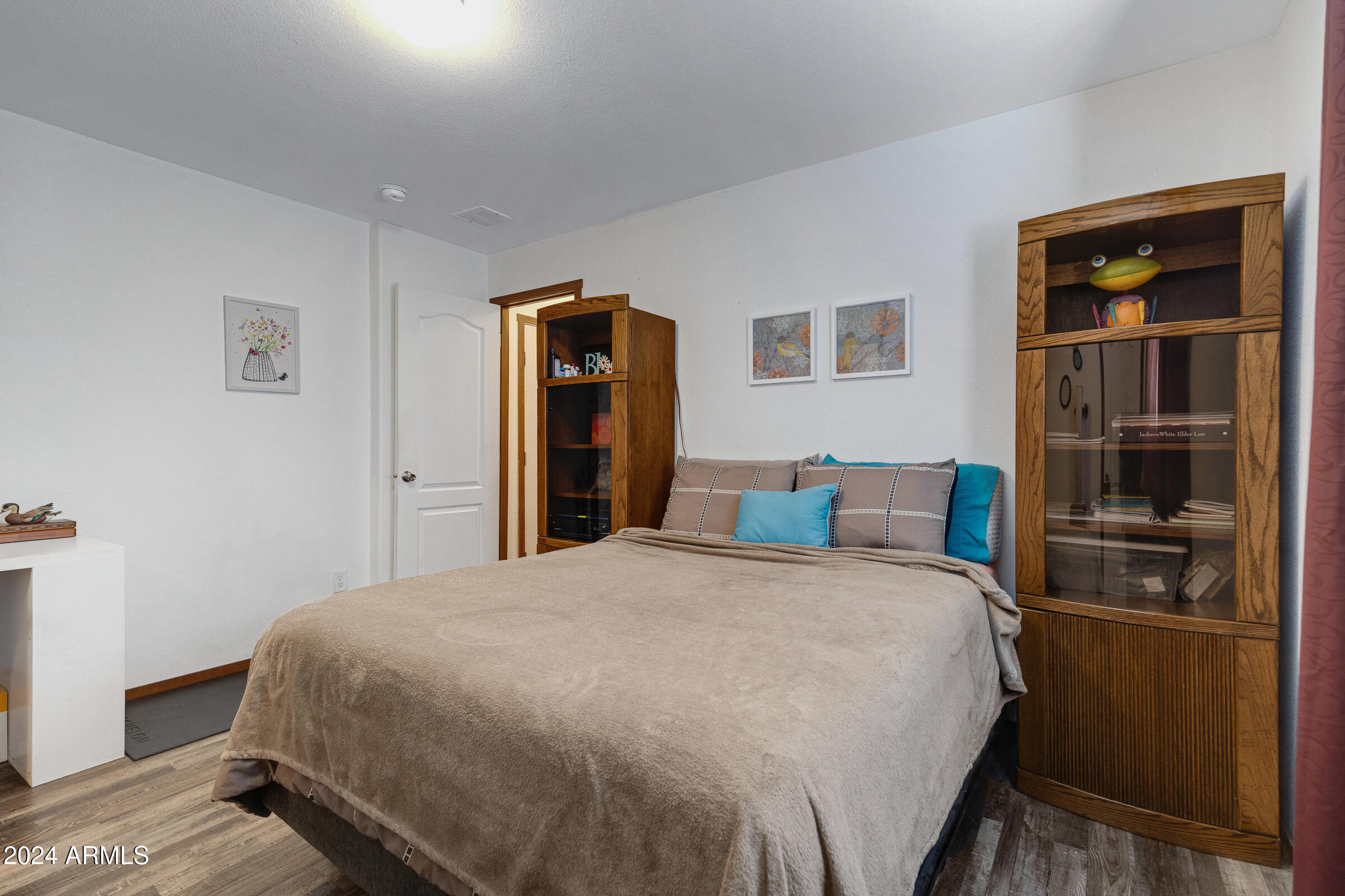 1304 East Bell Road, Unit 79 Phoenix, AZ 85022 - Photo 5 of 10 1304 E Bell Rd #79-11