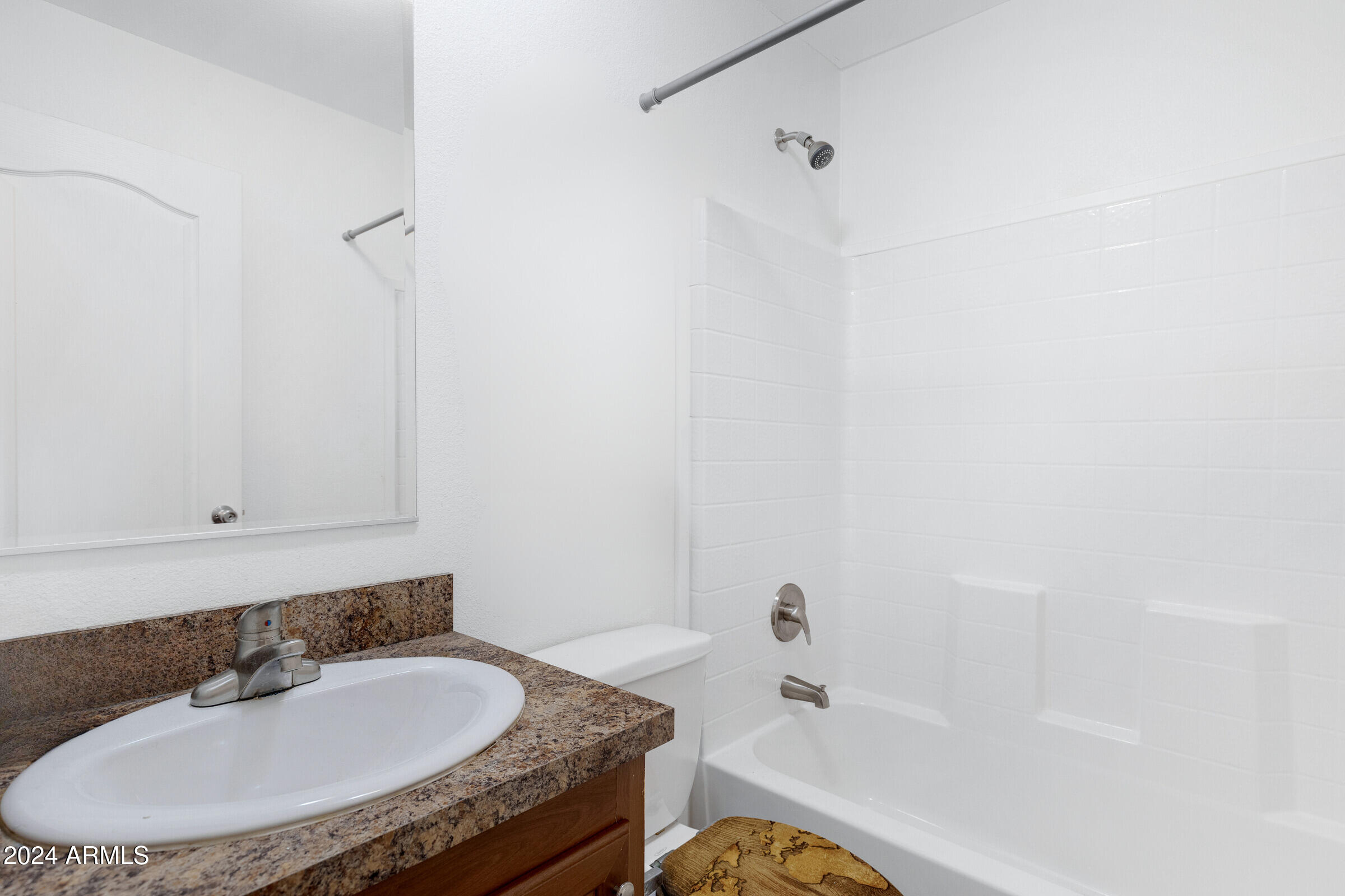 1304 East Bell Road, Unit 79 Phoenix, AZ 85022 - Photo 9 of 10 eb7c7e87-b266-41d2-b91d-f6379d0e545d