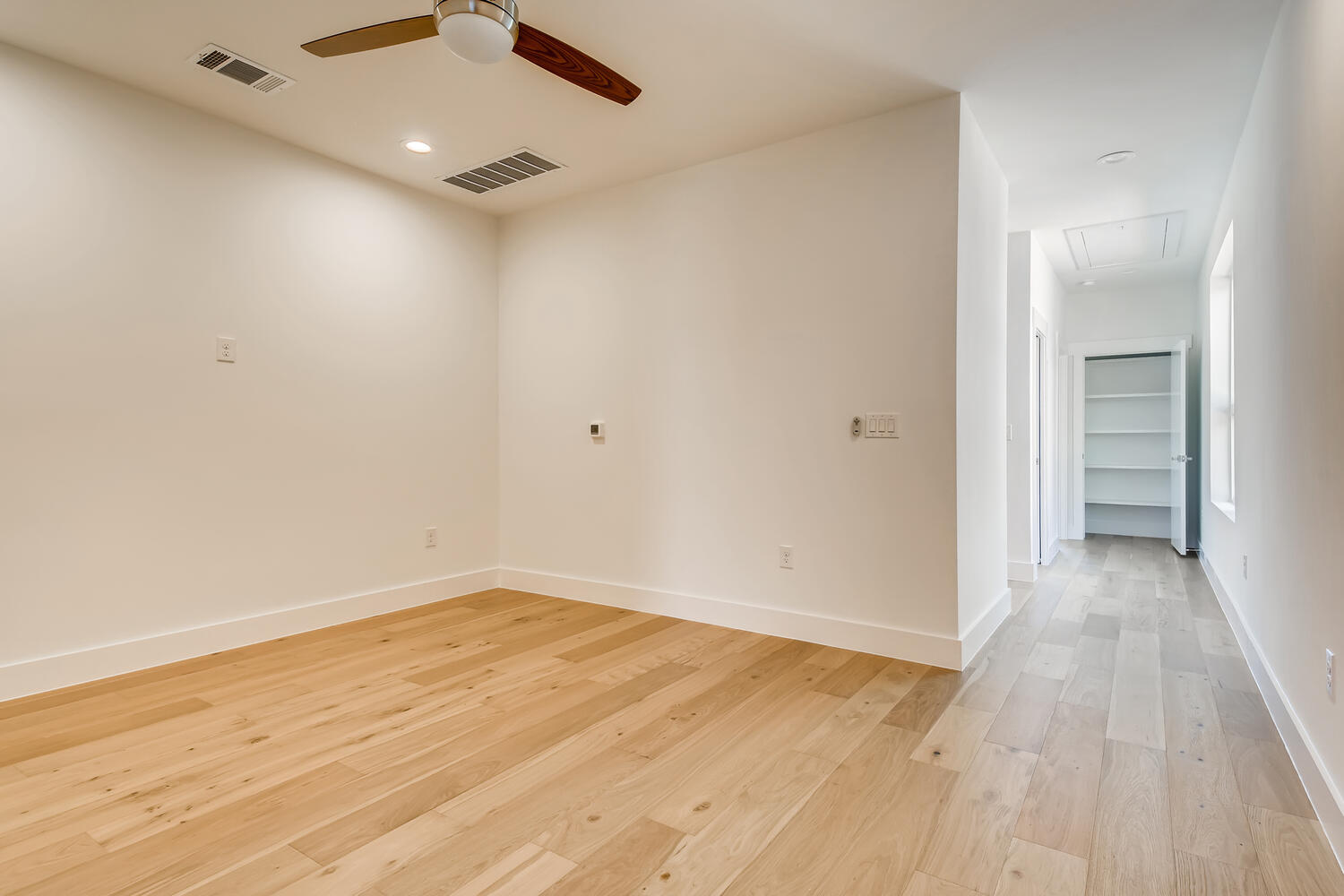 505 Kemp Street Austin, TX 78741 - Photo 19 of 34 Bonus loft space ready for work, workouts, gaming, or a second lounge.