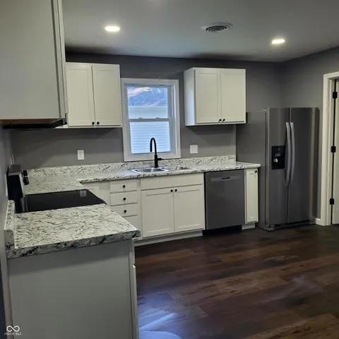 $179,000 | 358 South Oak Street, Austin, IN 47102