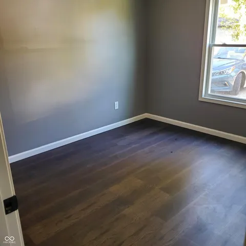 $179,000 | 358 South Oak Street, Austin, IN 47102