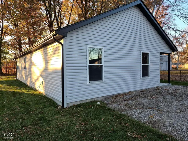 $179,000 | 358 South Oak Street, Austin, IN 47102