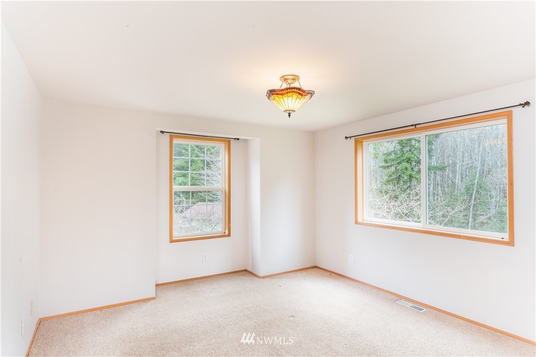 94 Blue Mountain Road Chimacum, WA 98325 - Photo 19 of 38 Gallery Image 19