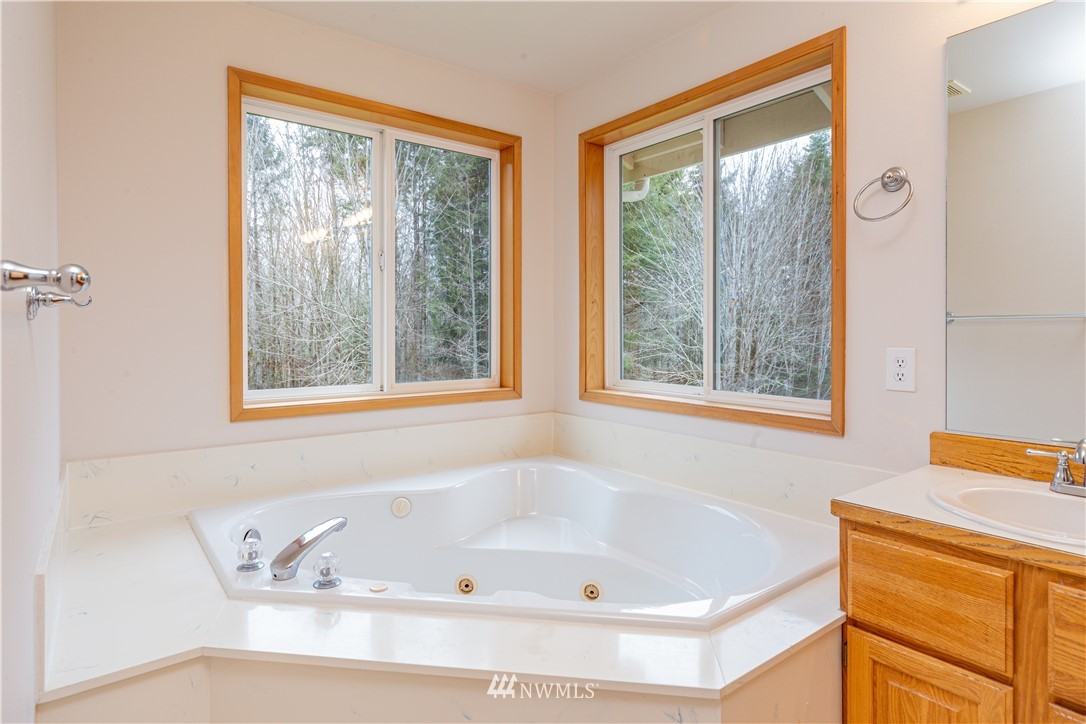 94 Blue Mountain Road Chimacum, WA 98325 - Photo 23 of 38 Gallery Image 23