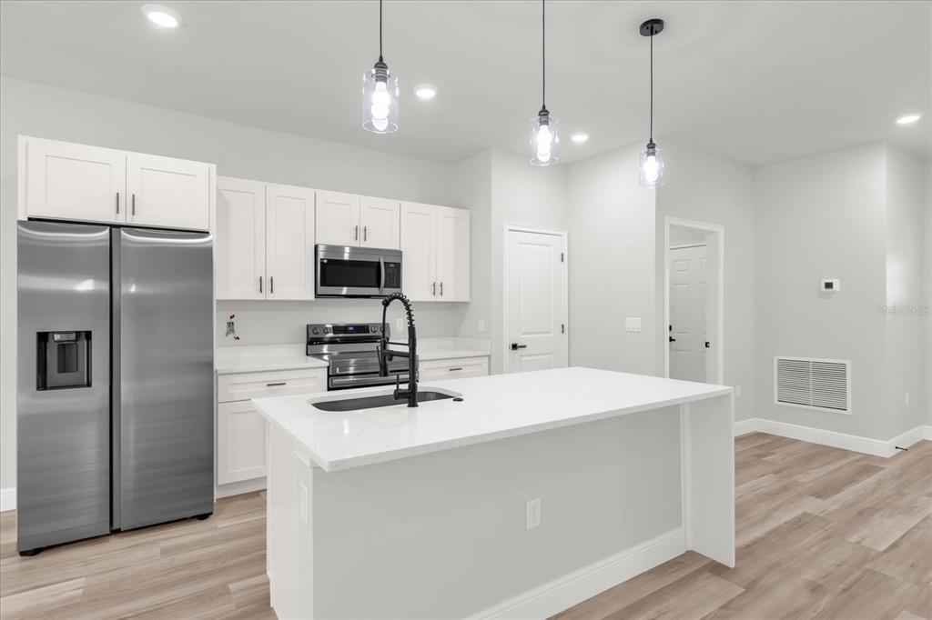 15600 Southwest 22nd Court Road Ocala, FL 34473 - Photo 8 of 33 Gallery Image 8