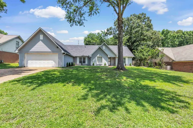 $395,000 | 8910 Magnolia Leaf Cove, Memphis, TN 38018