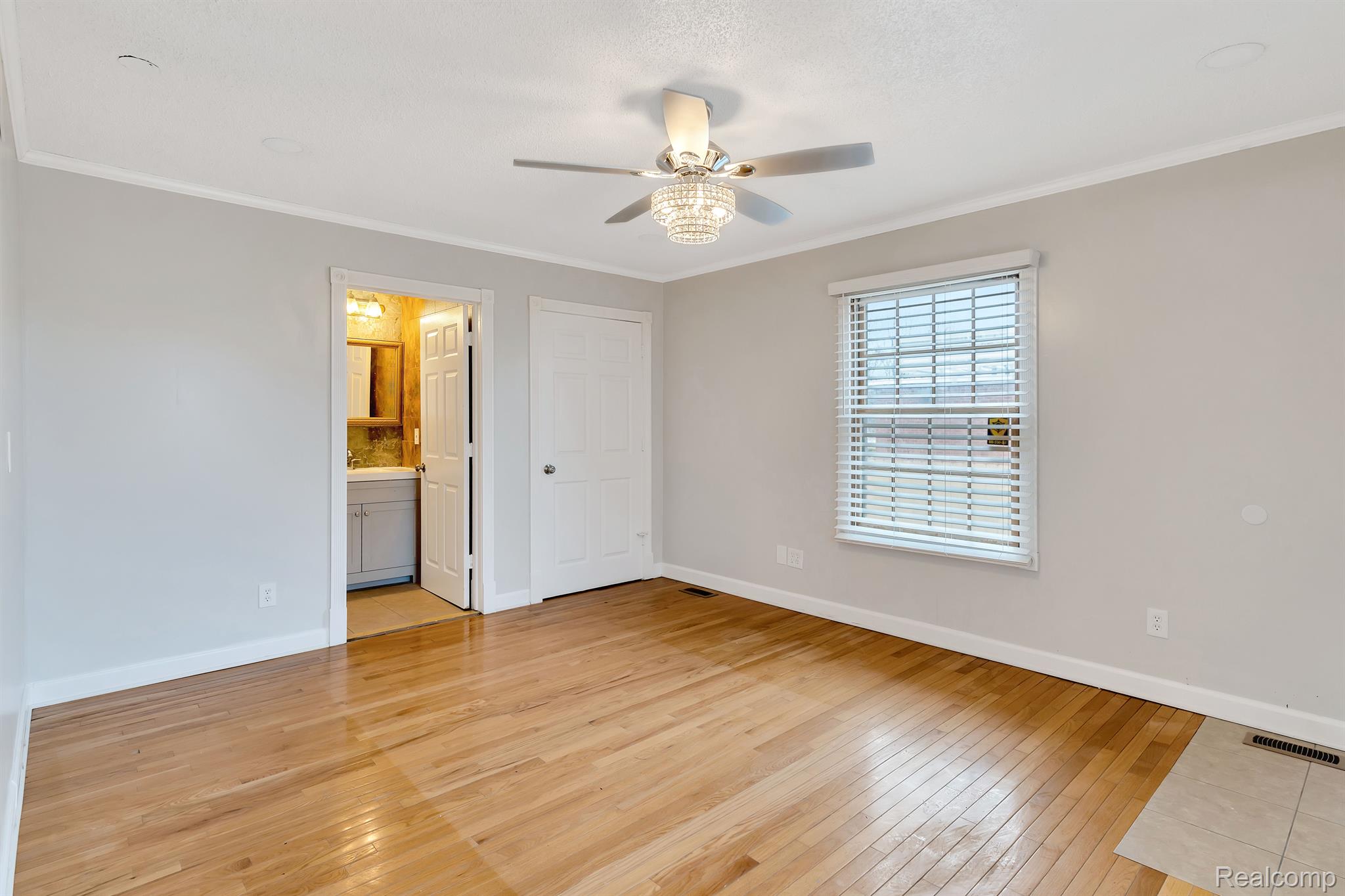 23300 Northline Road Taylor, MI 48180 - Photo 18 of 48 Gallery Image 18