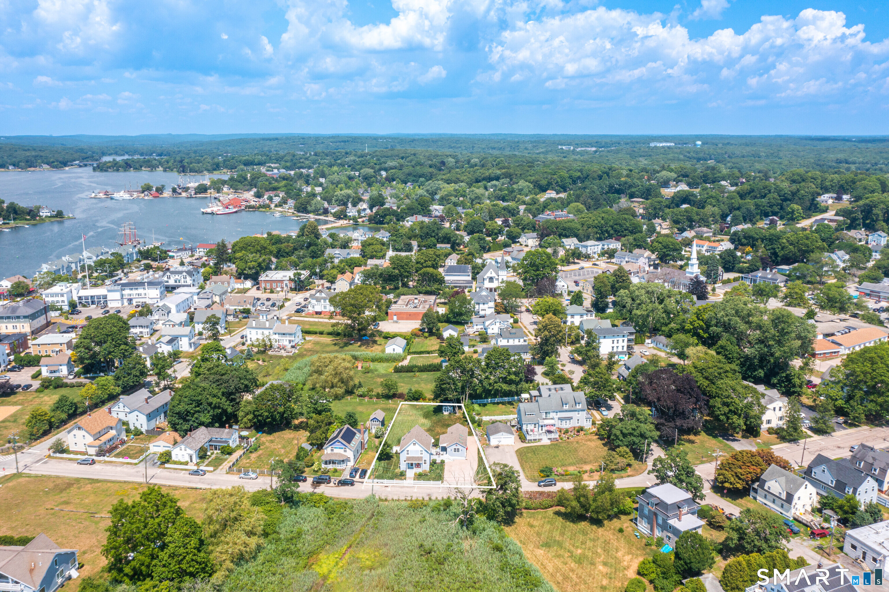 69 B Starr Street Groton, CT 06355 - Photo 9 of 22