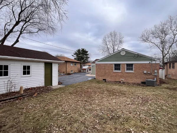 $199,999 | 21406 Jean Avenue, Matteson, IL 60443