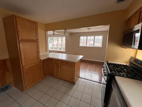 $199,999 | 21406 Jean Avenue, Matteson, IL 60443