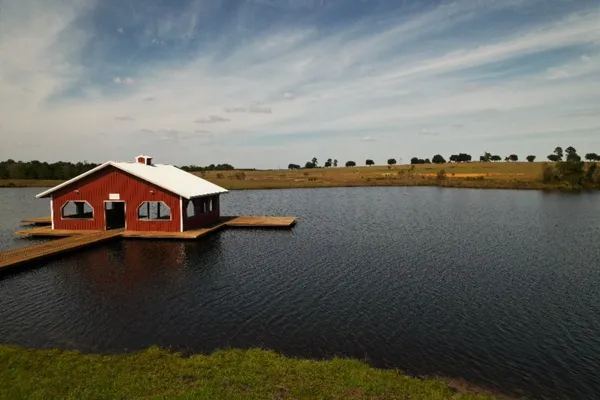 a view of an ocean and city