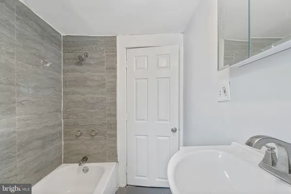 $249,900 | 309 Jones Avenue, Burlington, NJ 08016