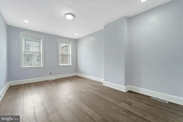 $249,900 | 309 Jones Avenue, Burlington, NJ 08016