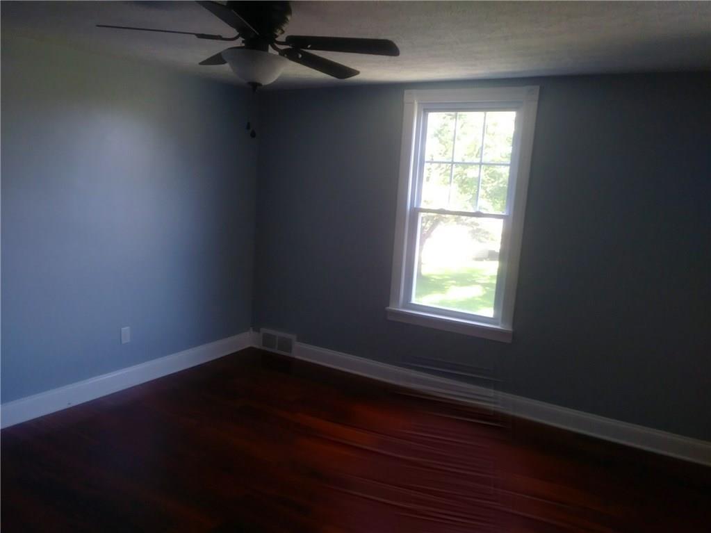 400 Jefferson Road Pittsburgh, PA 15235 - Photo 14 of 17 Master Bedroom