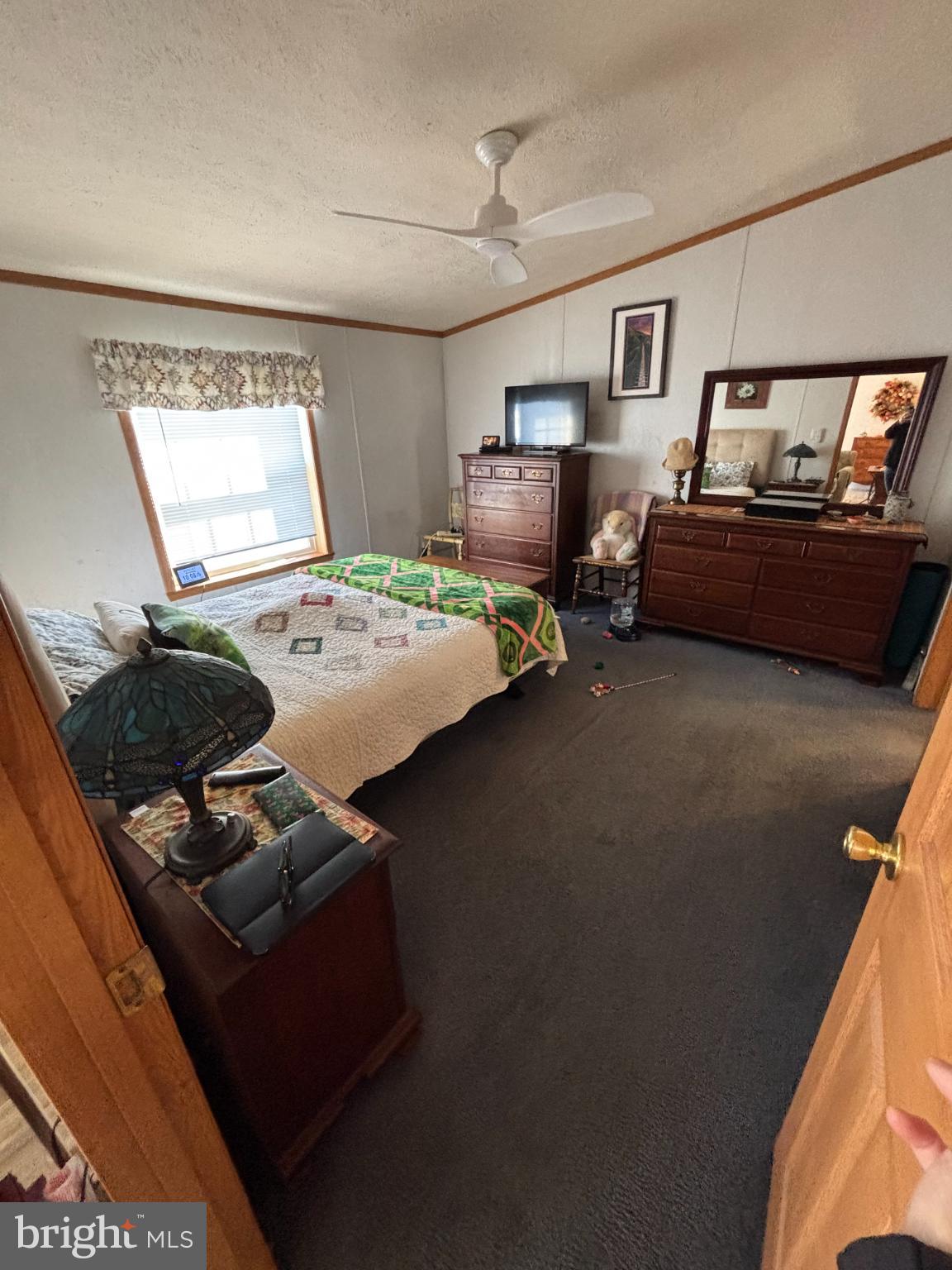 511 Sykesville Road, Unit 25 Wrightstown, NJ 08562 - Photo 6 of 9 Cozy bedroom with natural light.