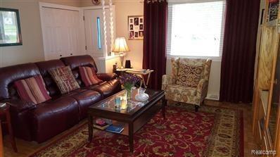 3039 Gerald Avenue Rochester Hills, MI 48307 - Photo 5 of 12