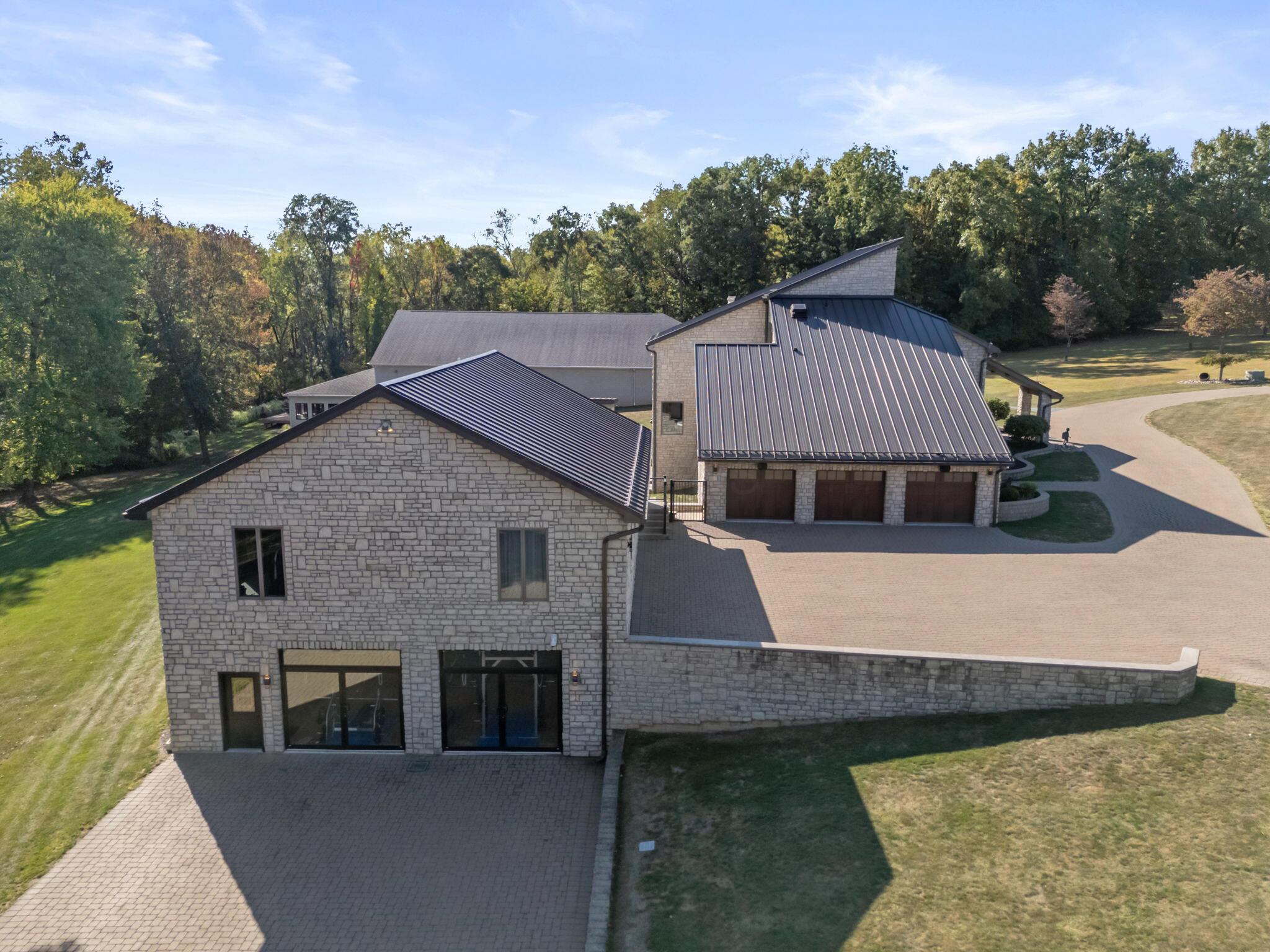 17980 Gambier Road Mount Vernon, OH 43050 - Photo 91 of 123 Garage & In-Law Suite