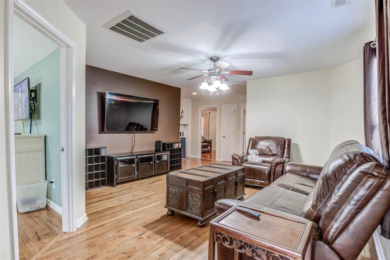 3787 Burtons Barn Street Raleigh, NC 27610 - Photo 15 of 30 Second Floor Sitting area