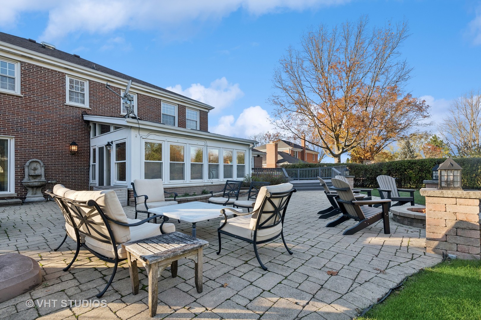 255 Cold Spring Road Barrington, IL 60010 - Photo 37 of 47 a view of a patio with a table and chairs and couches