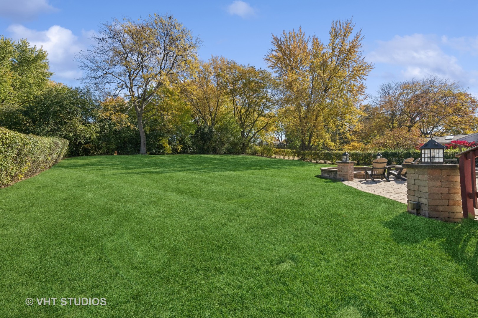255 Cold Spring Road Barrington, IL 60010 - Photo 42 of 47 a view of a park with large trees