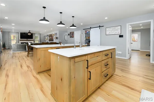 $769,000 | 24939 Stormbreak Drive, Laquey, MO 65534