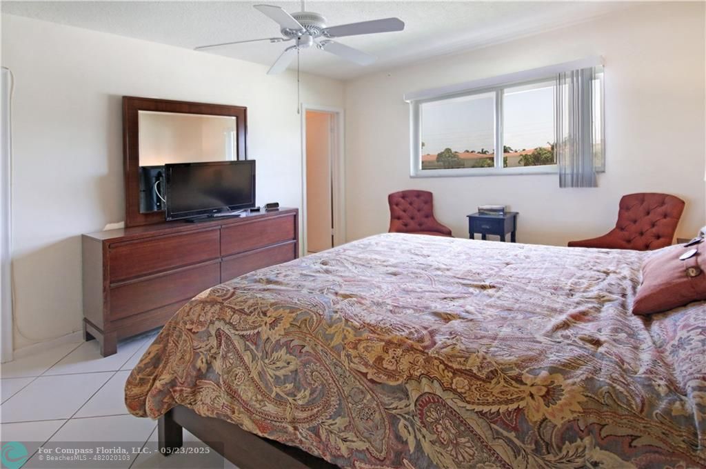 2100 Northeast 38th Street, Unit 222 Lighthouse Point, FL 33064 - Photo 17 of 21