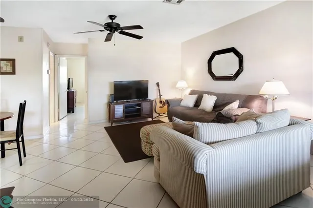 $135,000 | 2100 Northeast 38th Street, Unit 222, Lighthouse Point, FL 33064