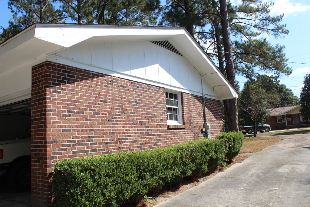 1616 Randall Road Dothan, AL 36303 - Photo 15 of 15 Side view
