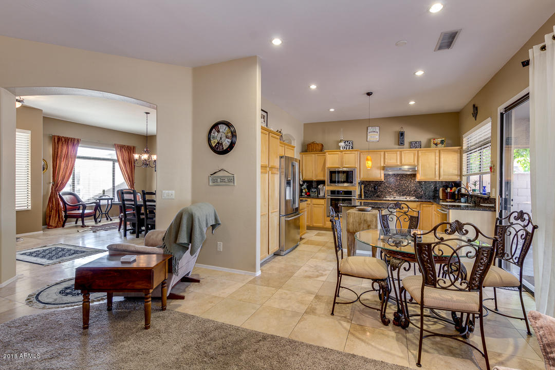 4306 East Kirkland Road Phoenix, AZ 85050 - Photo 5 of 66 22-Kirkland