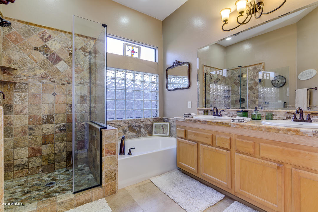 4306 East Kirkland Road Phoenix, AZ 85050 - Photo 7 of 66 28-Kirkland