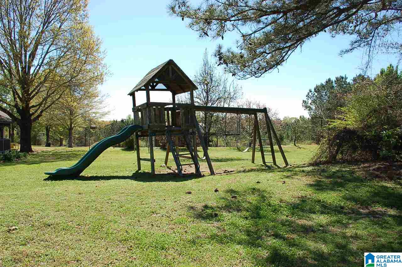 2986 Corner Road Warrior, AL 35180 - Photo 11 of 31 Gallery Image 11
