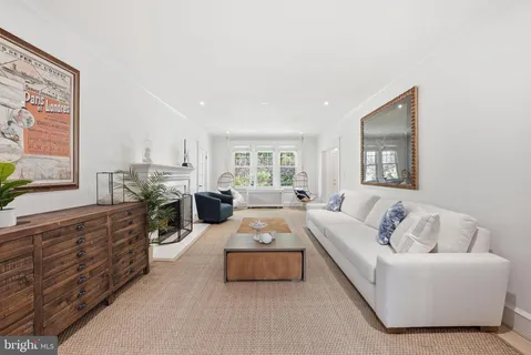 $1,900,000 | 4006 Virgilia Street, Chevy Chase, MD 20815