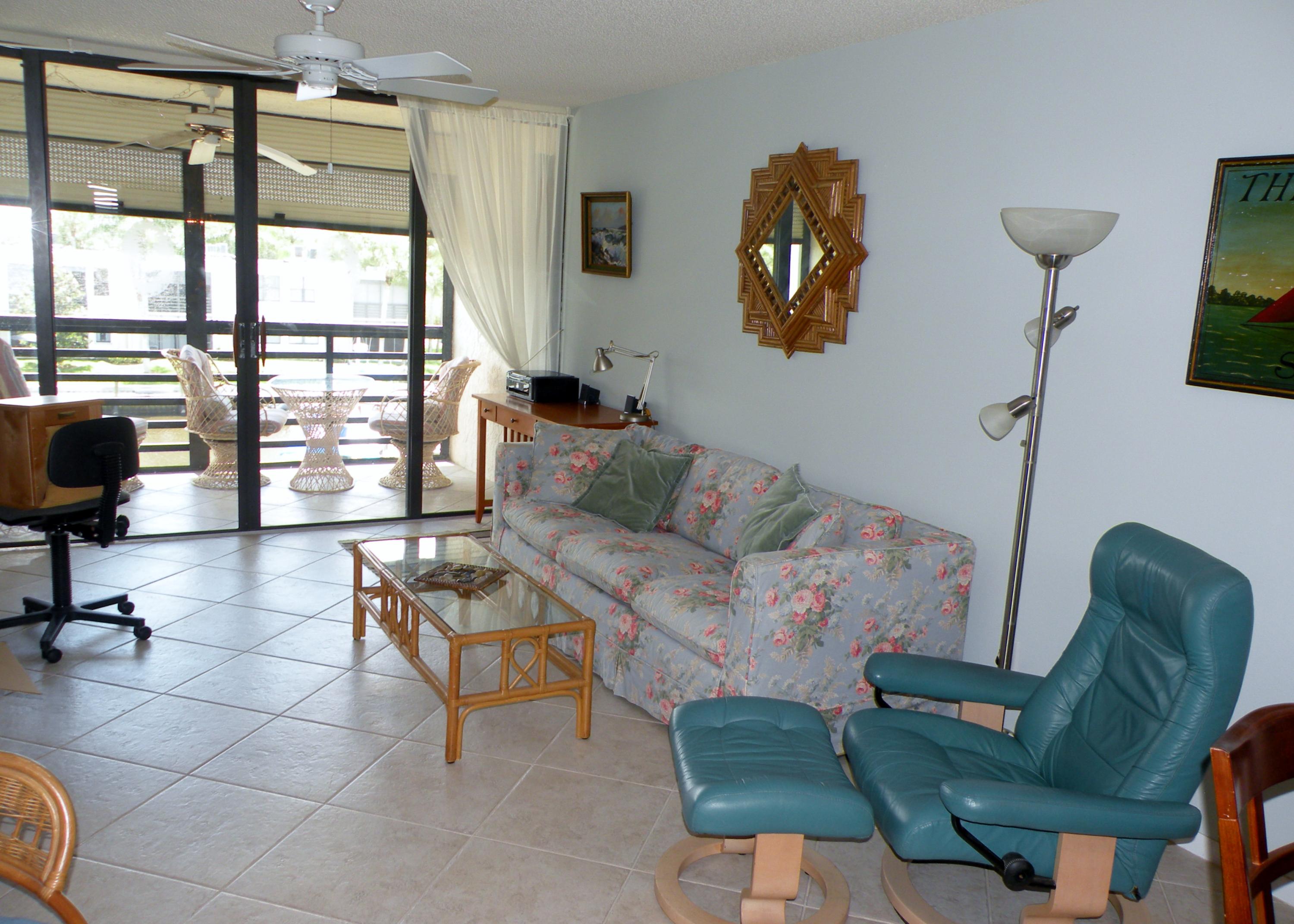 1950 Southwest Palm City Road, Unit 6308 Stuart, FL 34994 - Photo 5 of 18 LIVING ROOM