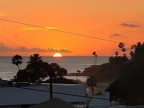 $2,650 | 525 Catalina Street, Unit H, Laguna Beach, CA 92651