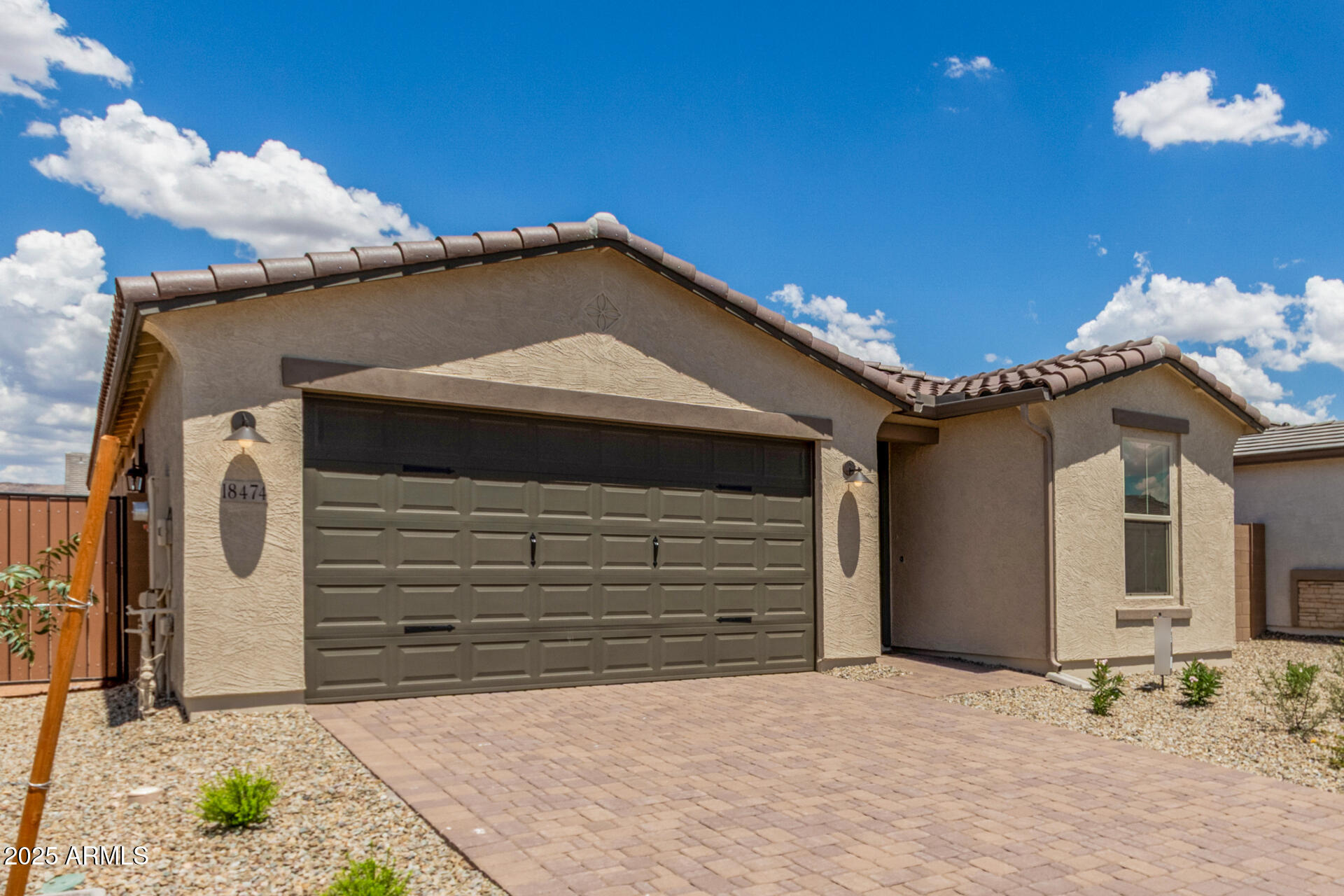 18474 East Dario Road Gold Canyon, AZ 85118 - Photo 34 of 36 a front view of a house