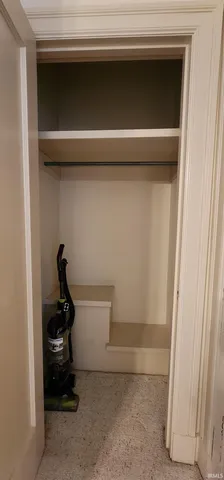 $199,900 | 13 West Hefron Street, Washington, IN 47501