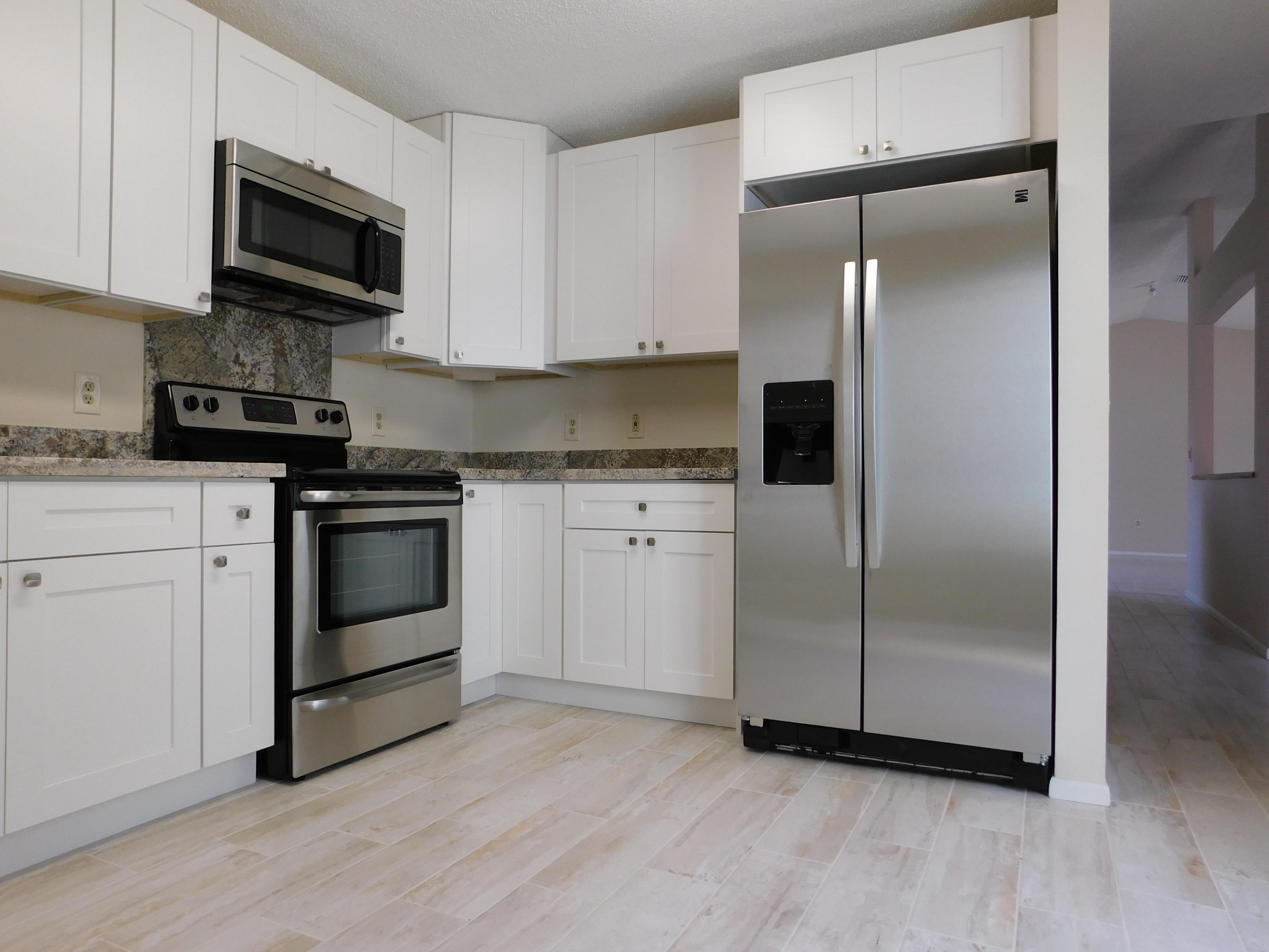 9175 Southwest 20th Street, Unit A Boca Raton, FL 33428 - Photo 6 of 23 KITCHEN