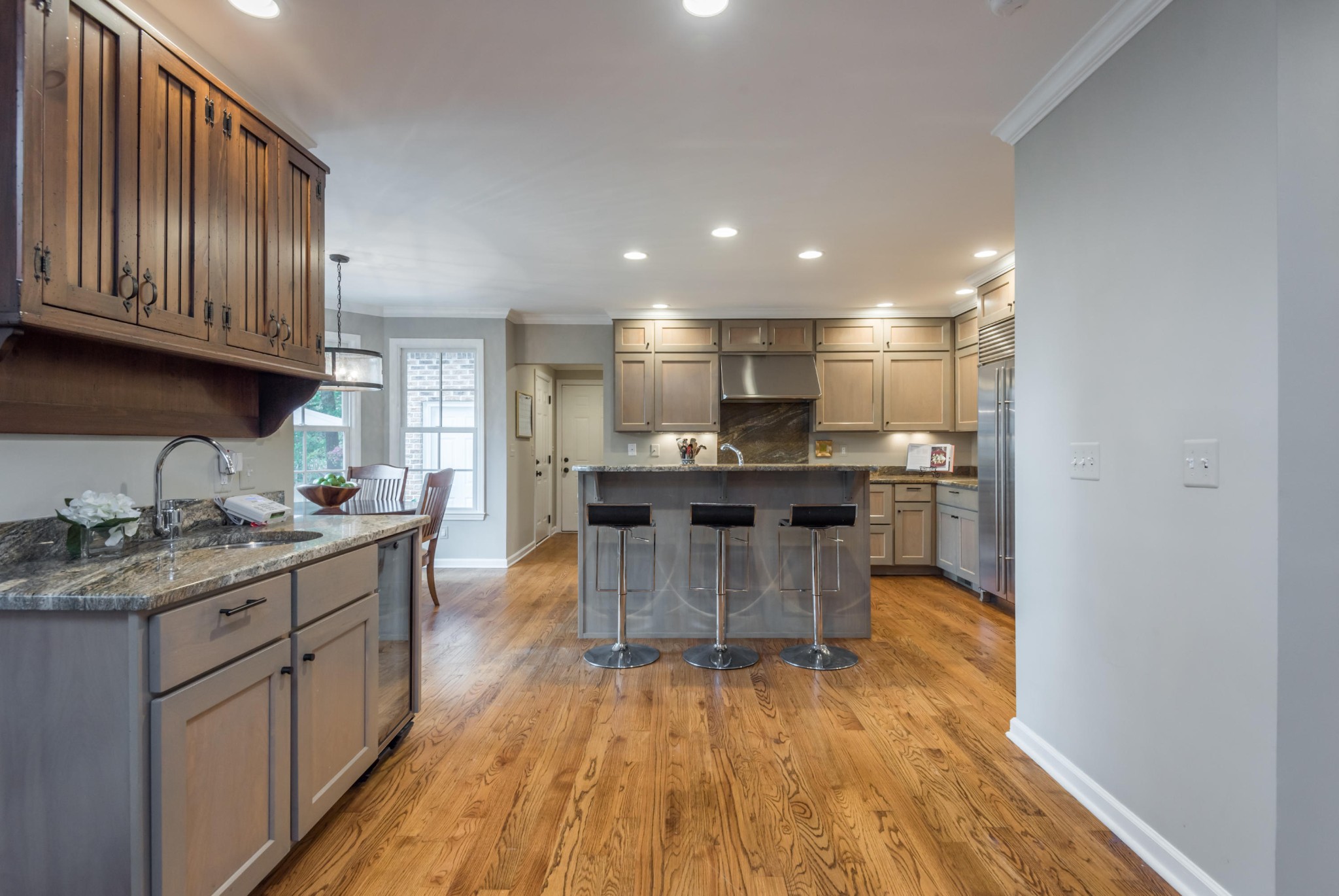 2021 Lyons Ridge Road Knoxville, TN 37919 - Photo 11 of 40 Gallery Image 11