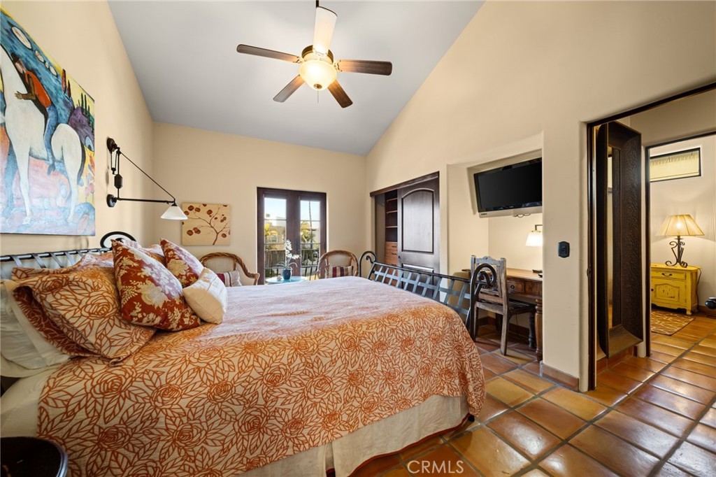 6 Green Turtle Road Coronado, CA 92118 - Photo 40 of 56 Guest Bedroom Suite