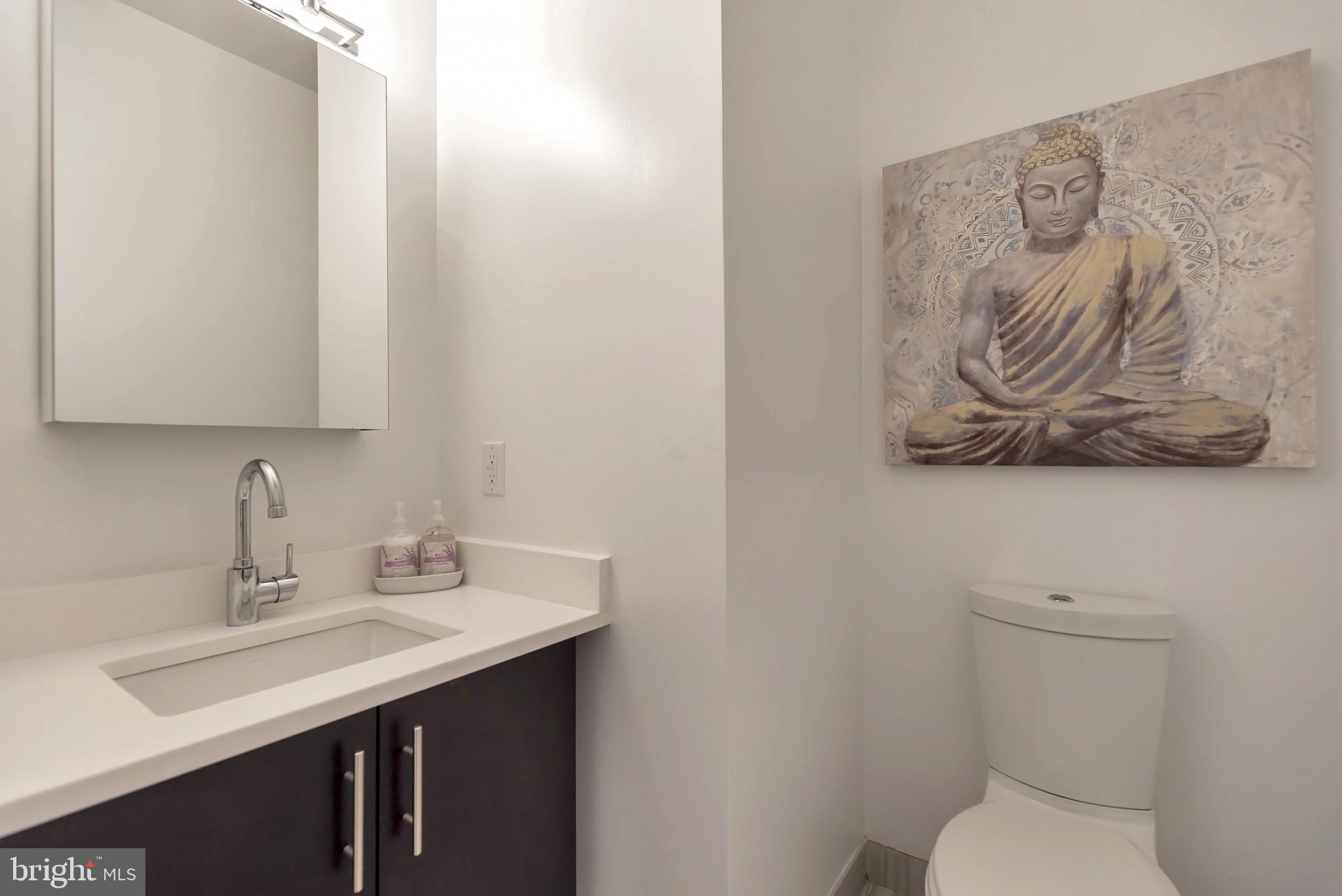 151 North 2nd Street, Unit 5 Philadelphia, PA 19106 - Photo 12 of 27